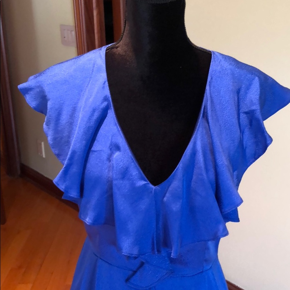 Liquid Royal Blue Dress Size 2💙 - Picture 2 of 5